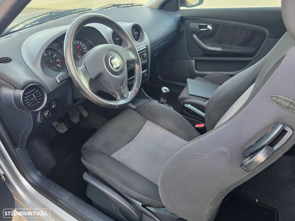 SEAT Ibiza 1.4 16V Sport - 11