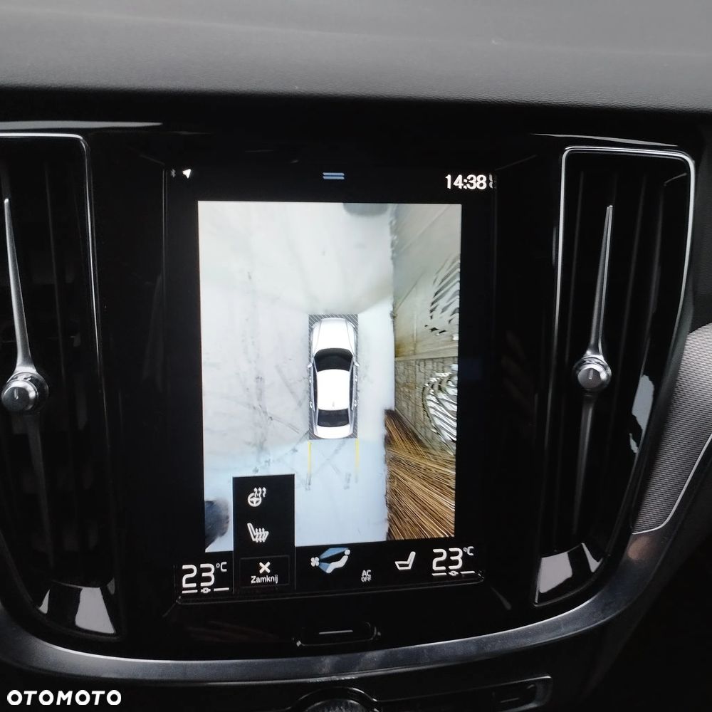 Volvo S60 B4 B R-Design - 8