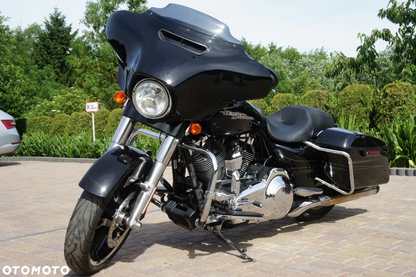 Harley-Davidson Touring Street Glide - 1