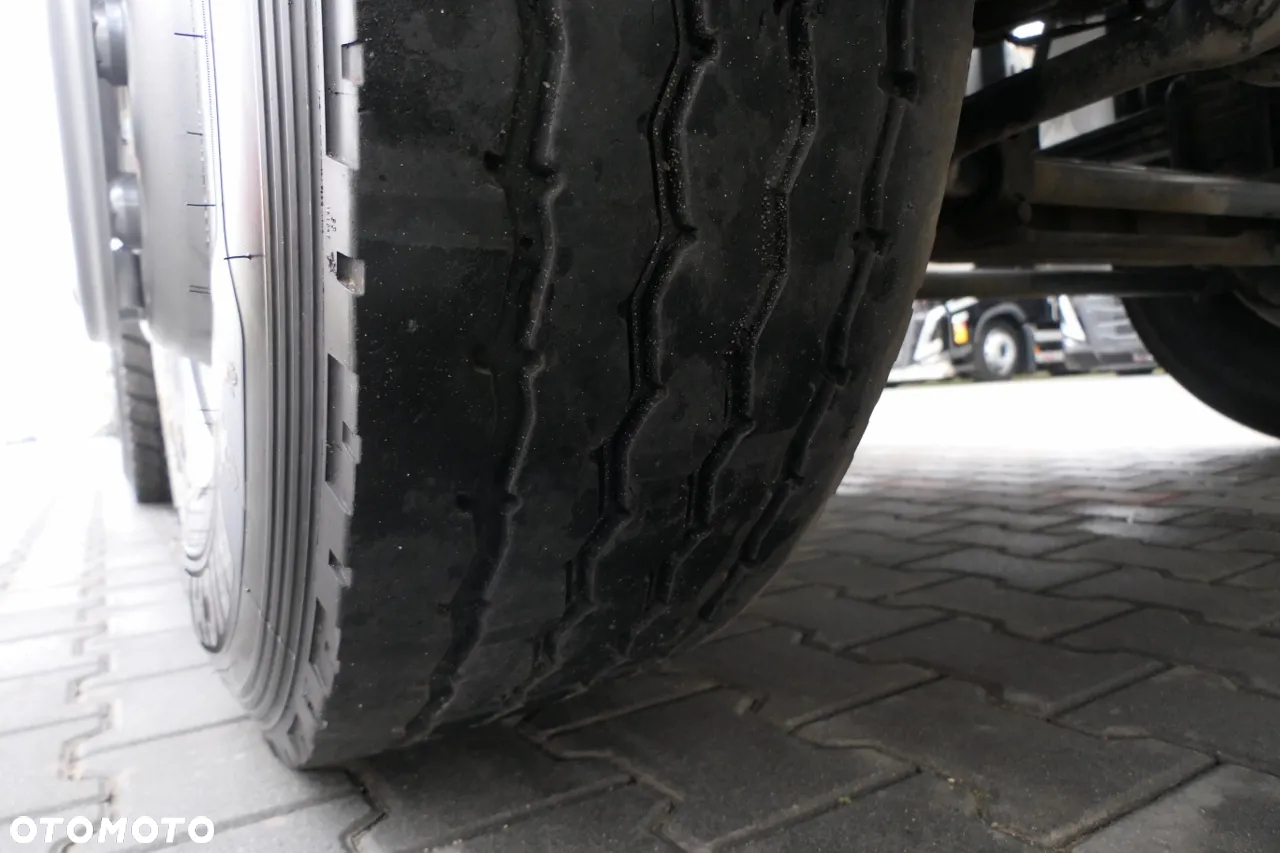 Mercedes-Benz AROCS 3246 / 8x4 / WYWROTKA / TYLNOZSYP / EURO 6 / OPONY 100 % - 16