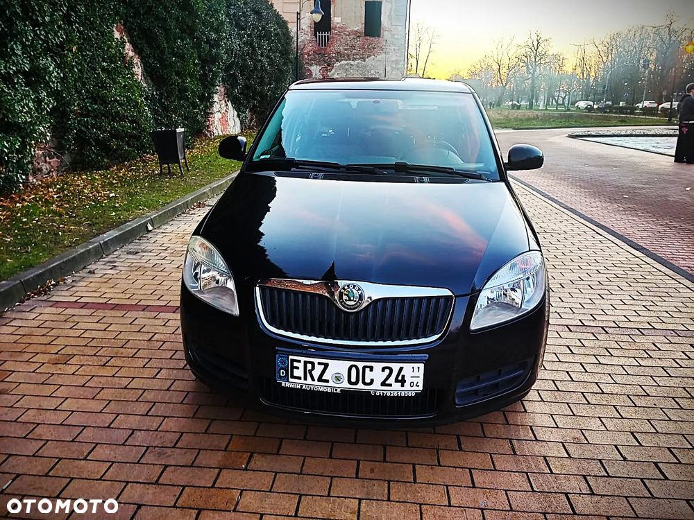 Skoda Fabia 1.2 HTP COOL EDITION - 8