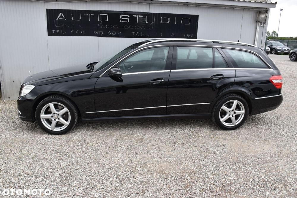 Mercedes-Benz Klasa E 350 4Matic Automatik Elegance BusinessEDITION - 29