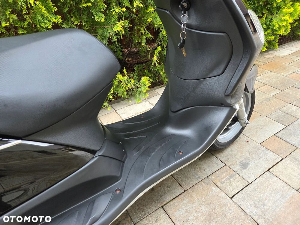 Piaggio FLY - 15