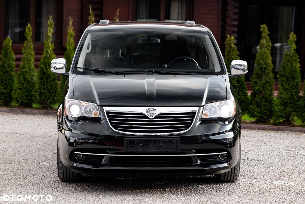 Lancia Voyager 3.6 Platinum - 7