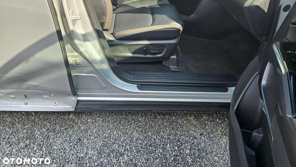 Nissan Pathfinder - 29