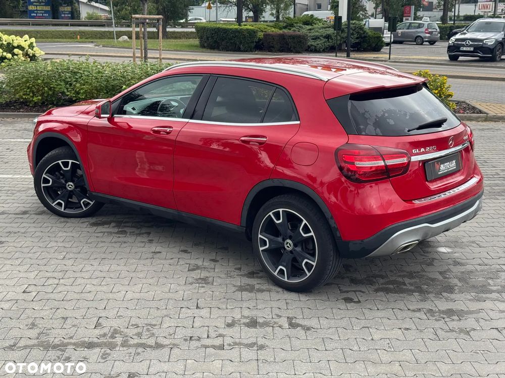 Mercedes-Benz GLA 220 4-Matic