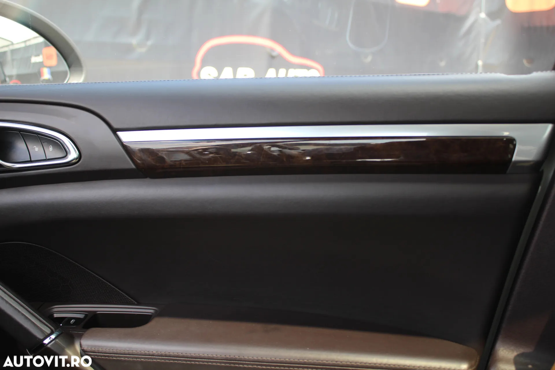 Porsche Cayenne Diesel Platinum Edition - 25