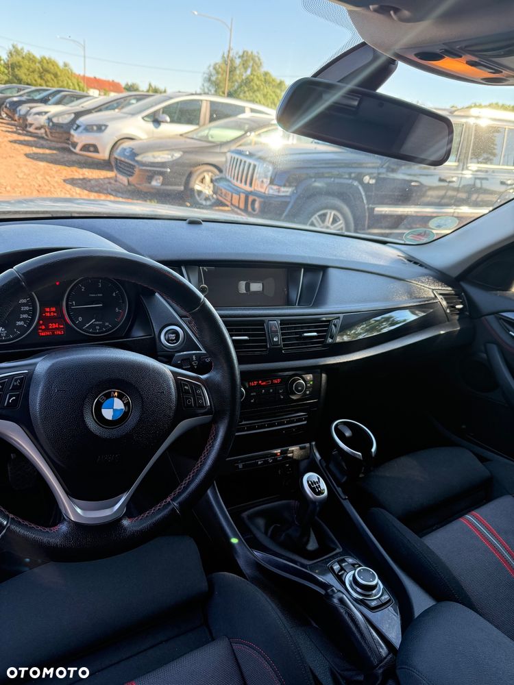BMW X1 sDrive18i xLine - 21
