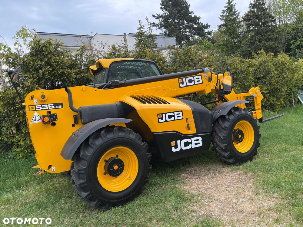JCB Ładowarka teleskopowa Jcb 535-95 Rok 2016 Bardzo ładny stan Piękna Tylko 6300 MTG PRZEBIEG - 18