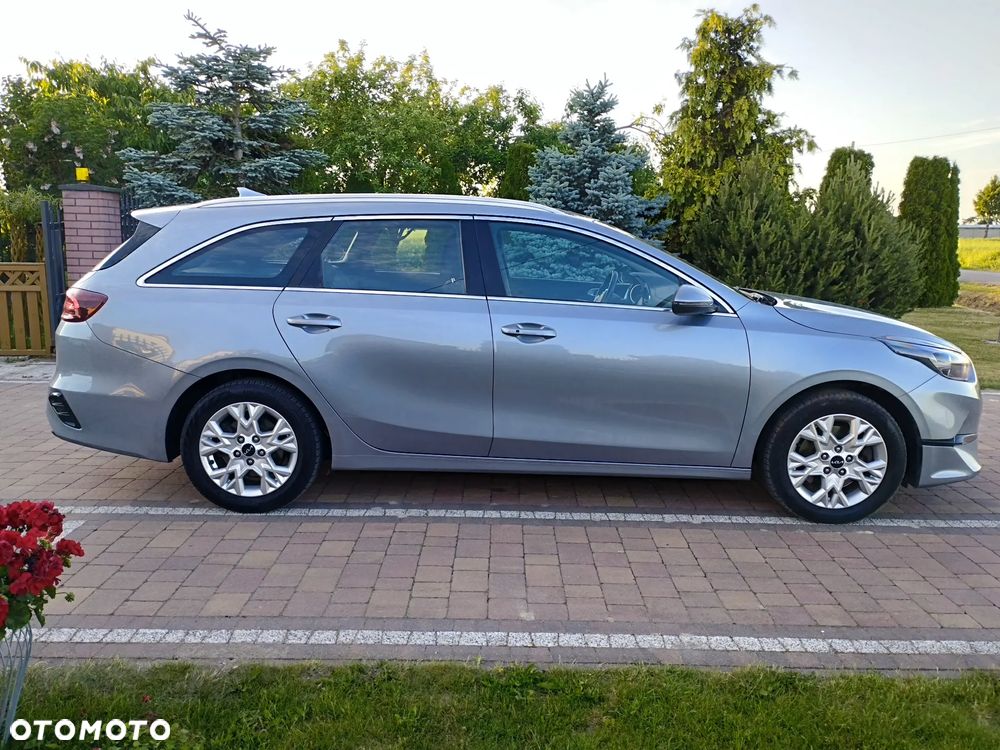 Kia Ceed 1.6 CRDi Platinum Edition - 9