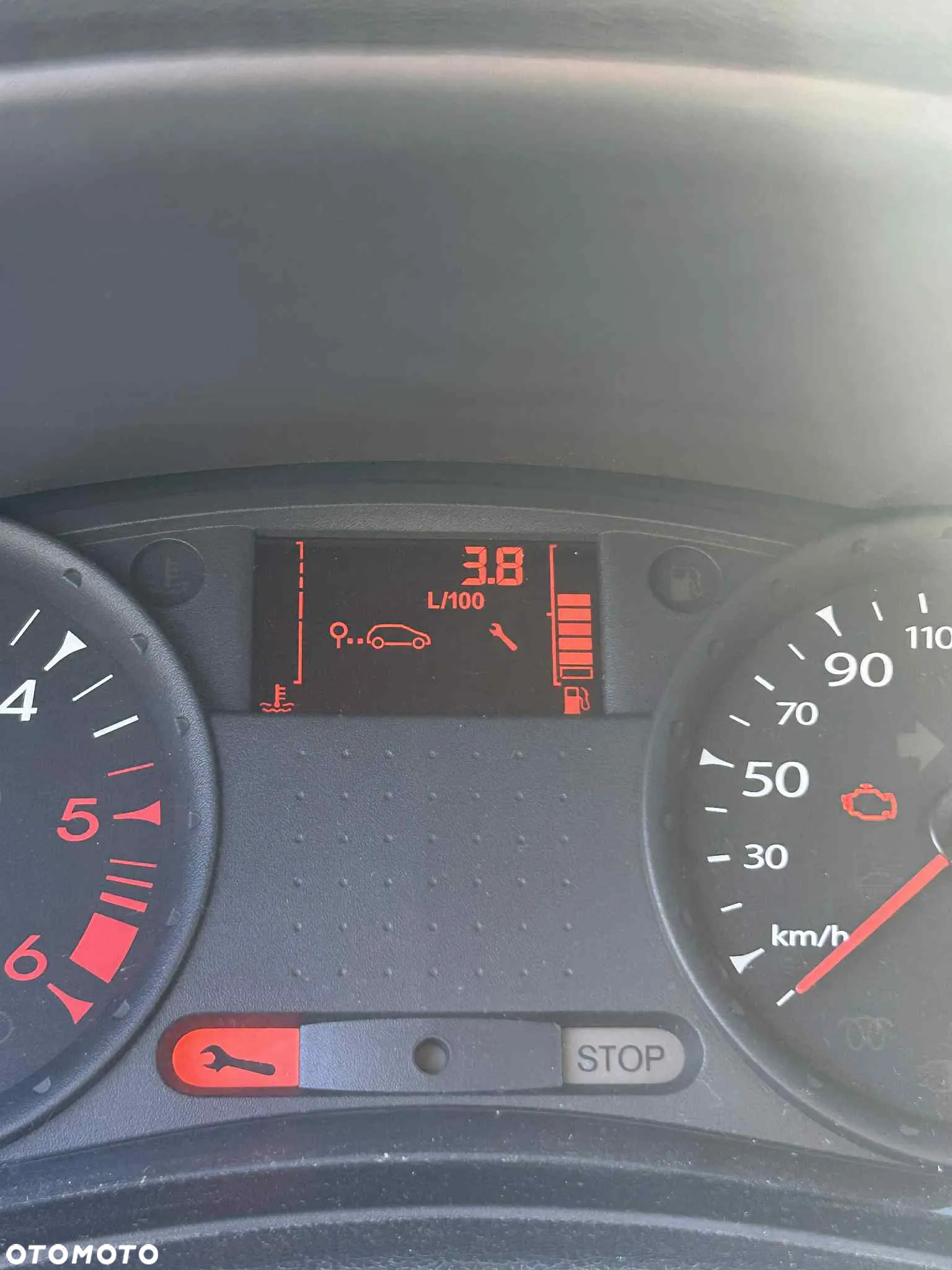 Renault Clio 1.5 dCi Alize - 9
