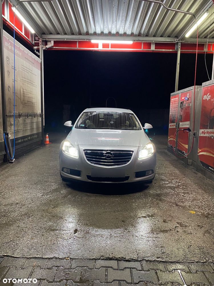 Opel Insignia 2.0 CDTI - 10