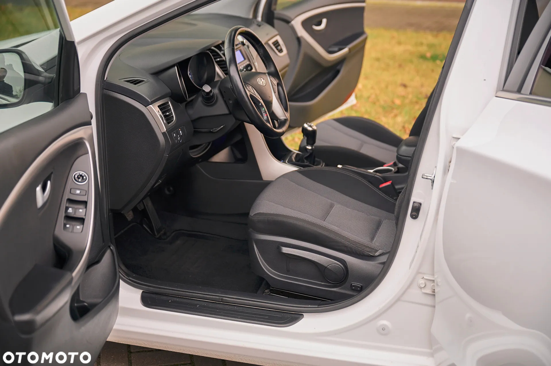 Hyundai i30 1.6 CRDi BlueDrive Comfort - 19