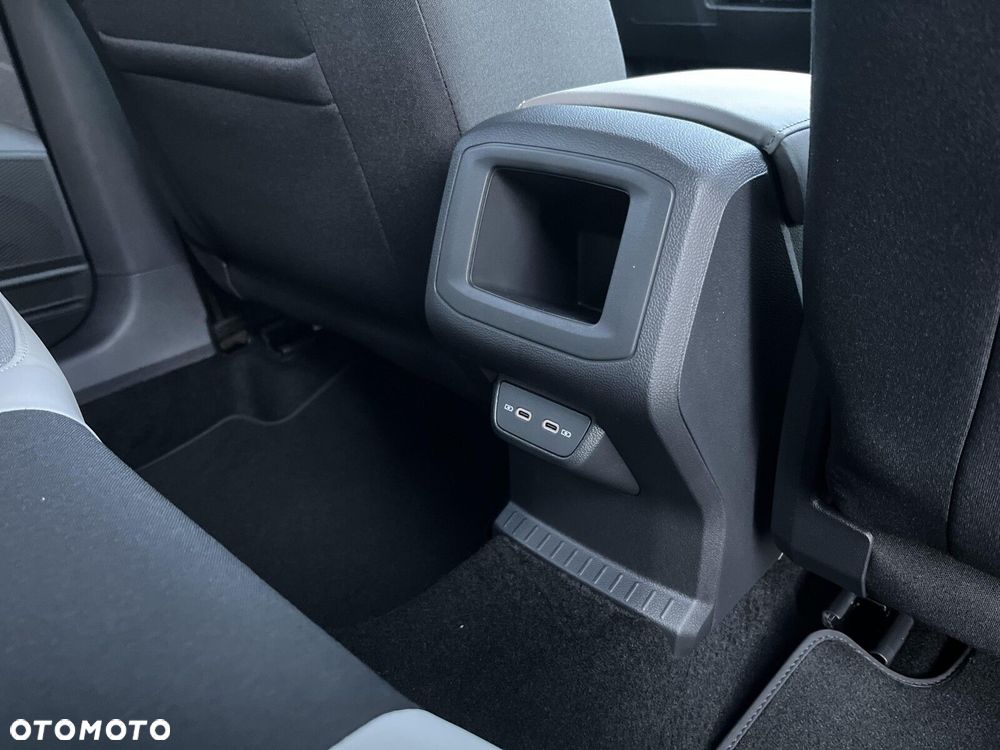 Volkswagen T-Cross - 22