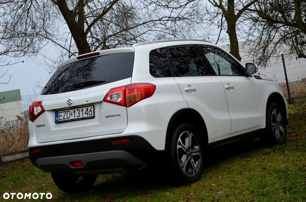 Suzuki Vitara 1.6 Premium 2WD - 22