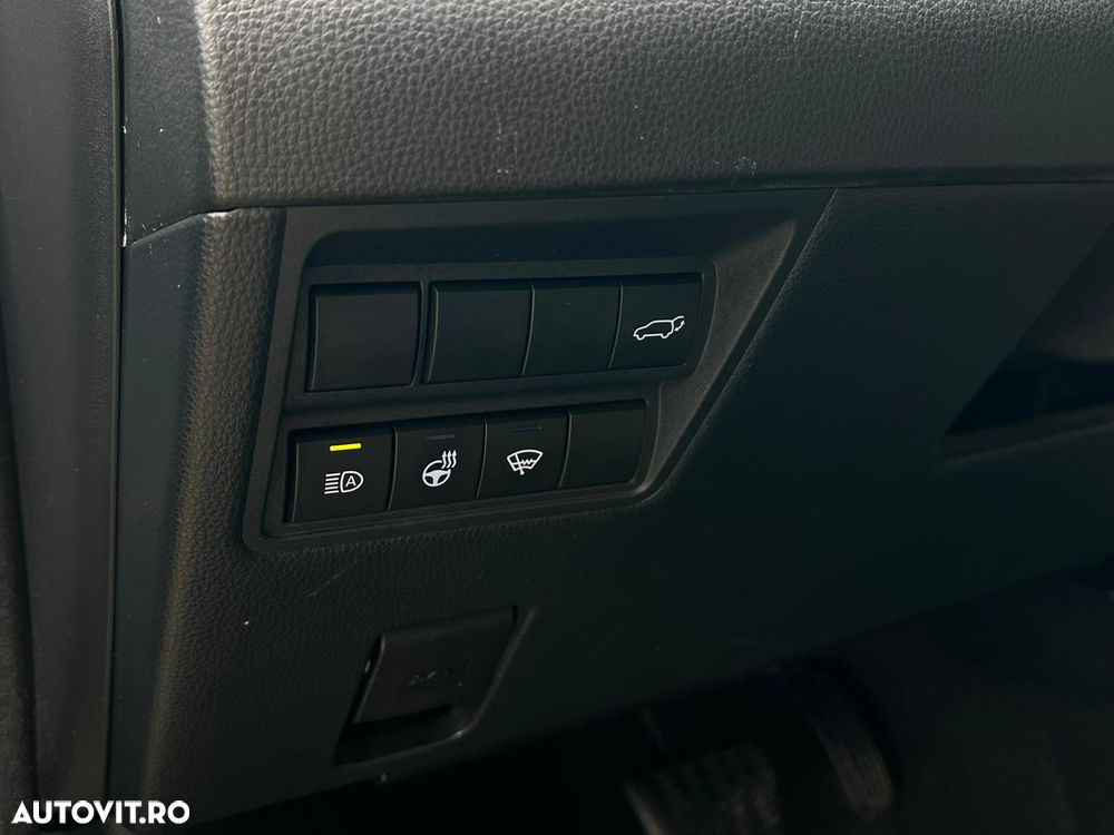 Toyota Yaris 1.5 VVT-i Premiere Edition - 18