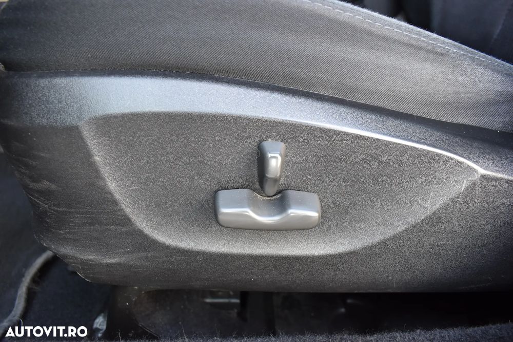 Subaru Forester 2.0X 4Q Aut - 16