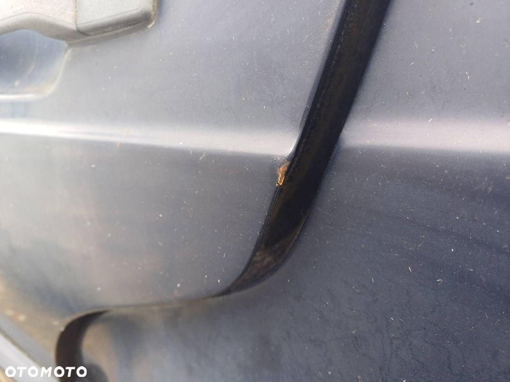 DRZWI KOMPLETNE LEWY TYŁ MERCEDES-BENZ W201 190 - 4