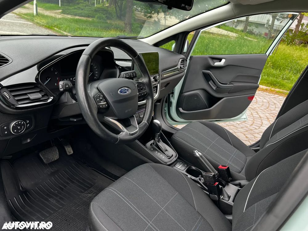 Ford Fiesta 1.0 EcoBoost Powershift ST Line - 11
