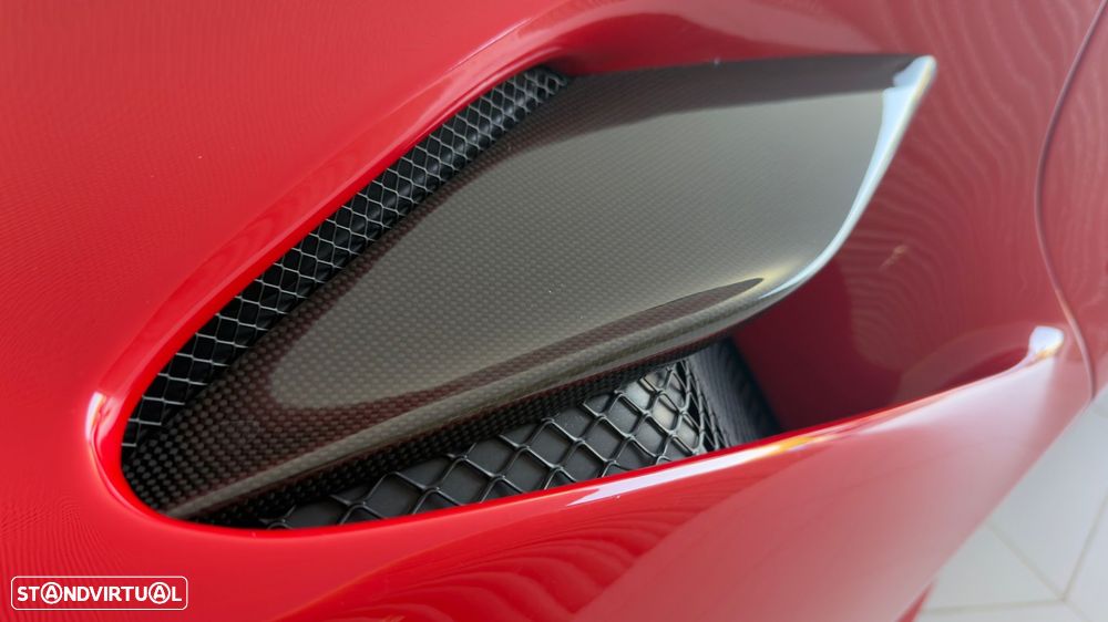 Ferrari F8 Tributo Spider - 20