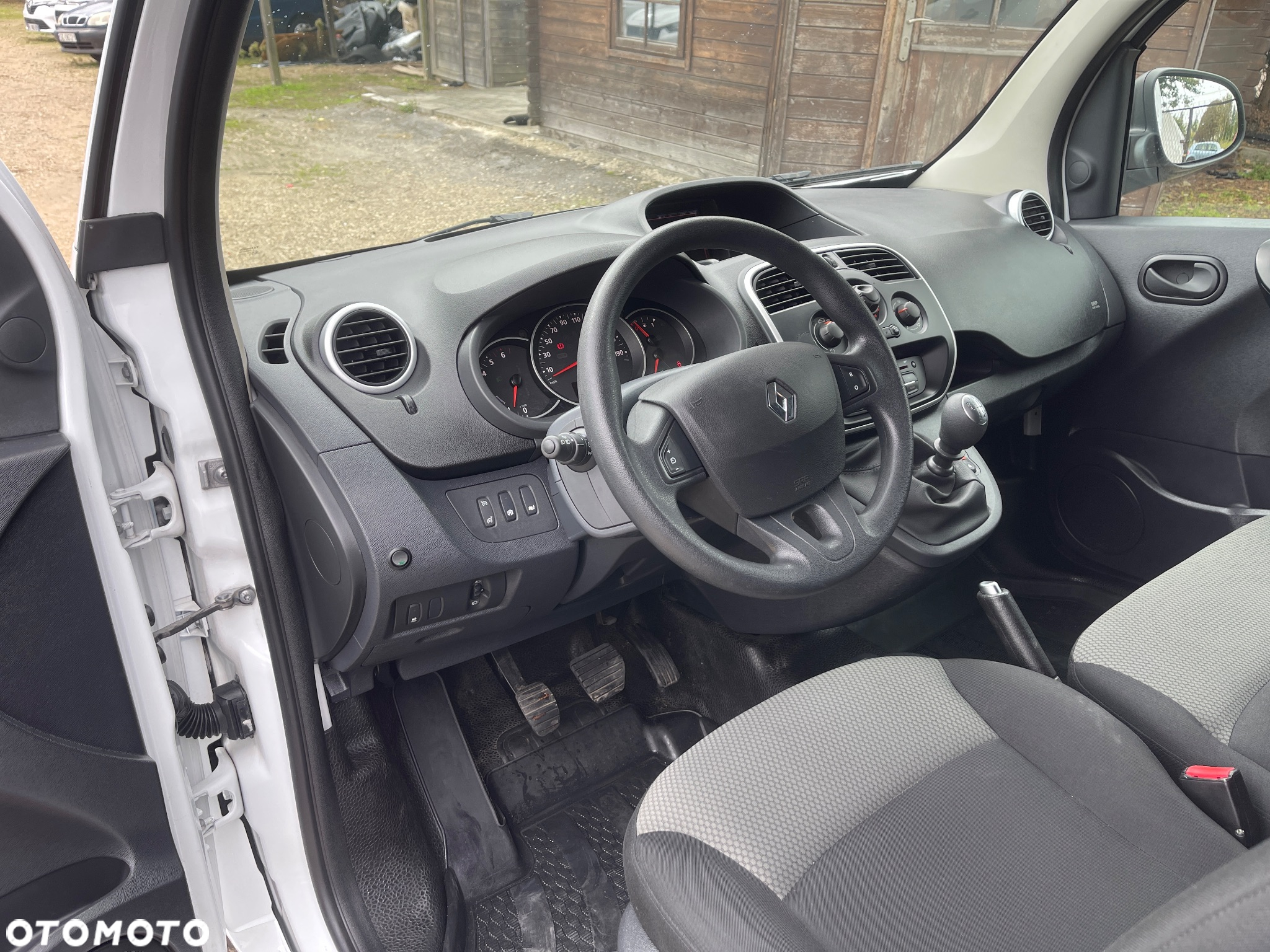 Renault KANGOO - 18