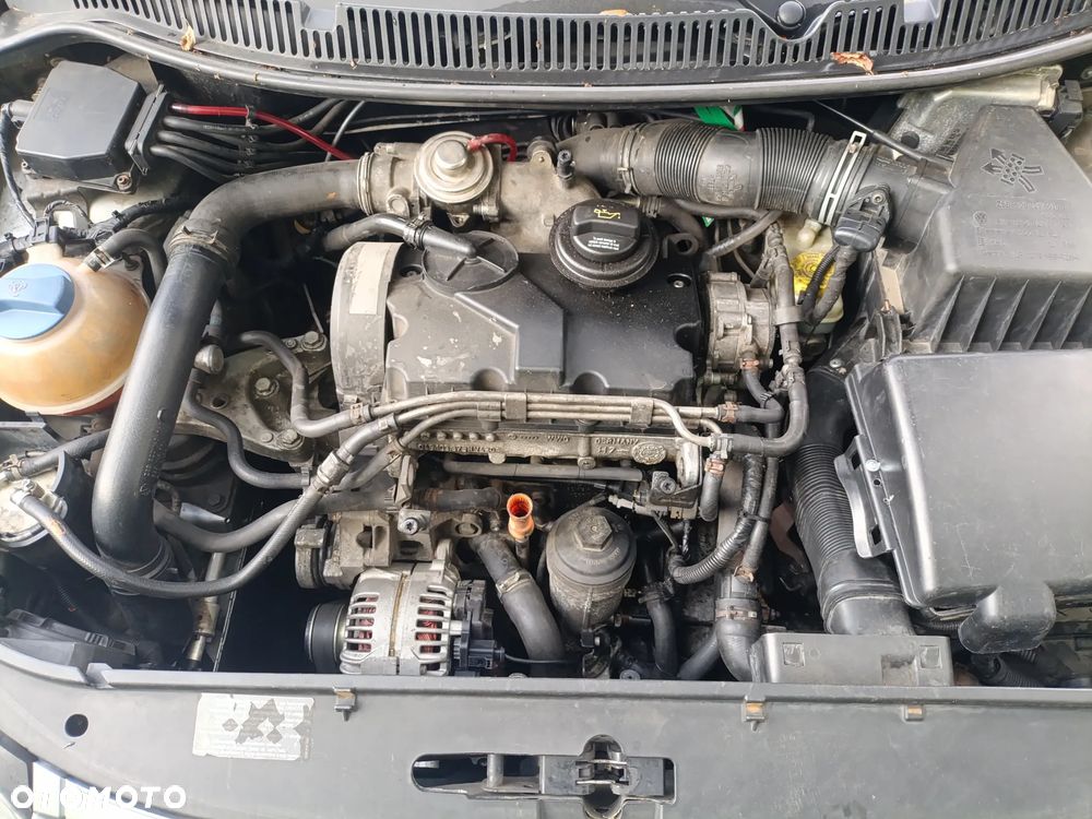 Volkswagen Polo 1.4 TDI Comfortline - 4