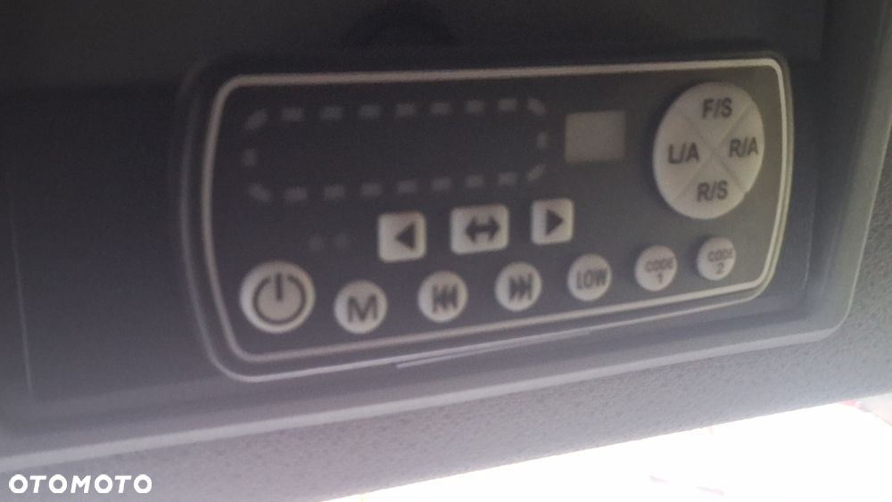 Mercedes-Benz AXOR - 15