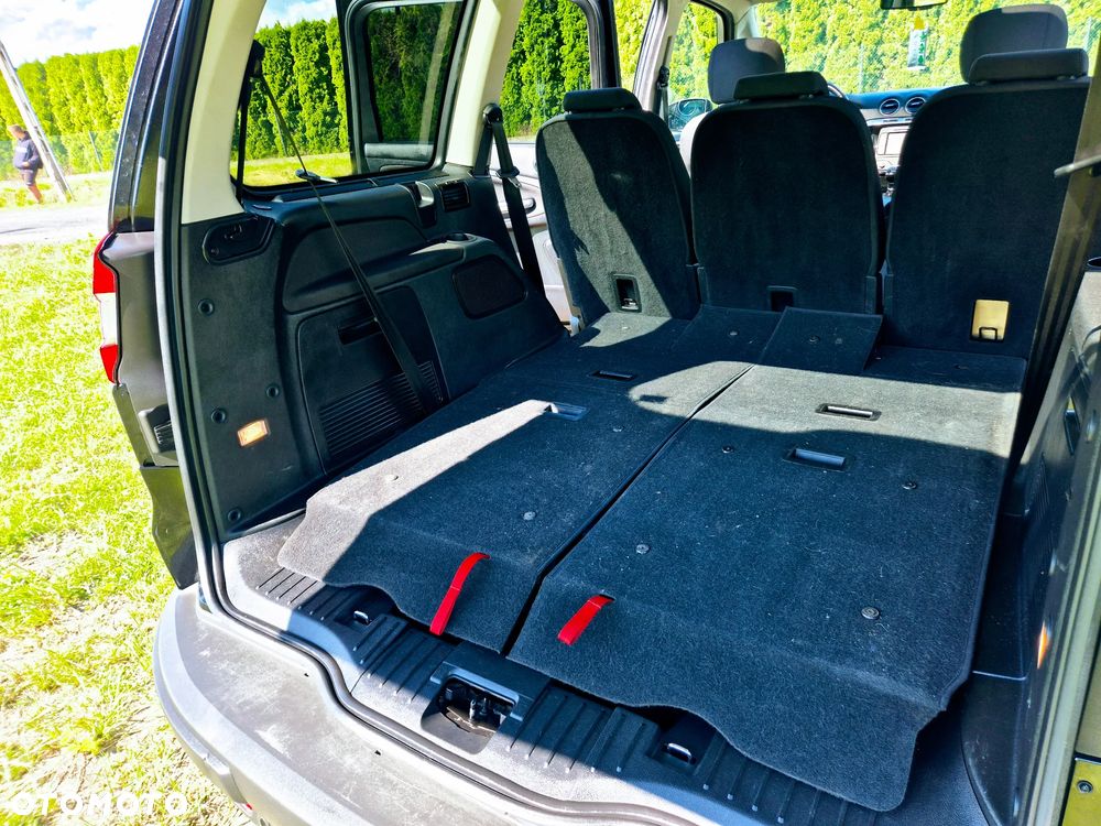 Ford Galaxy 2.0 TDCi Platinium X (Titanium) - 23