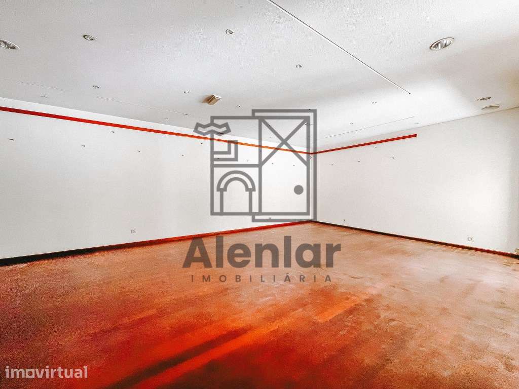 Loja para Arrendamento em Alenquer - Grande imagem: 4/12