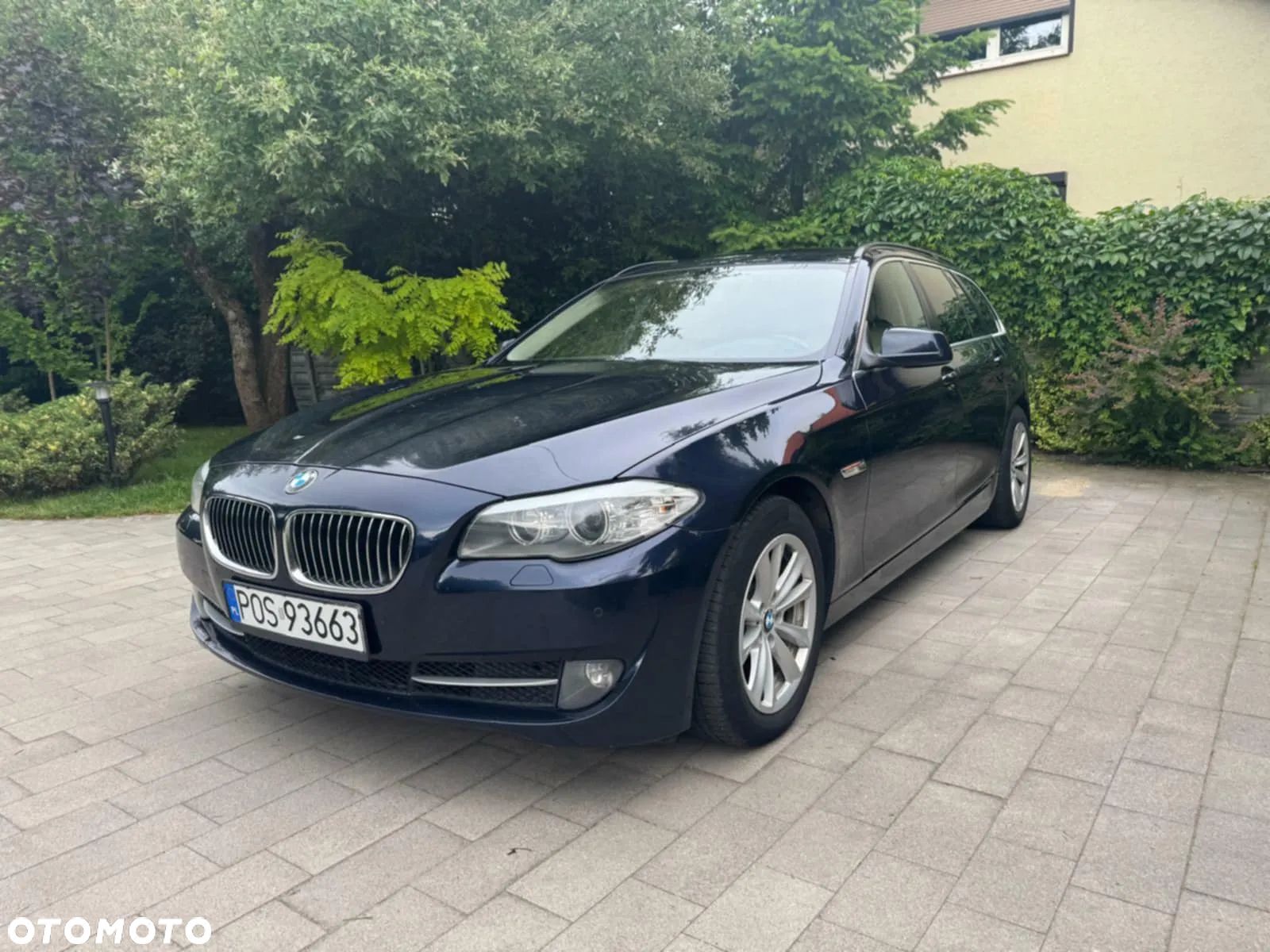 BMW Seria 5 520d Touring - 1