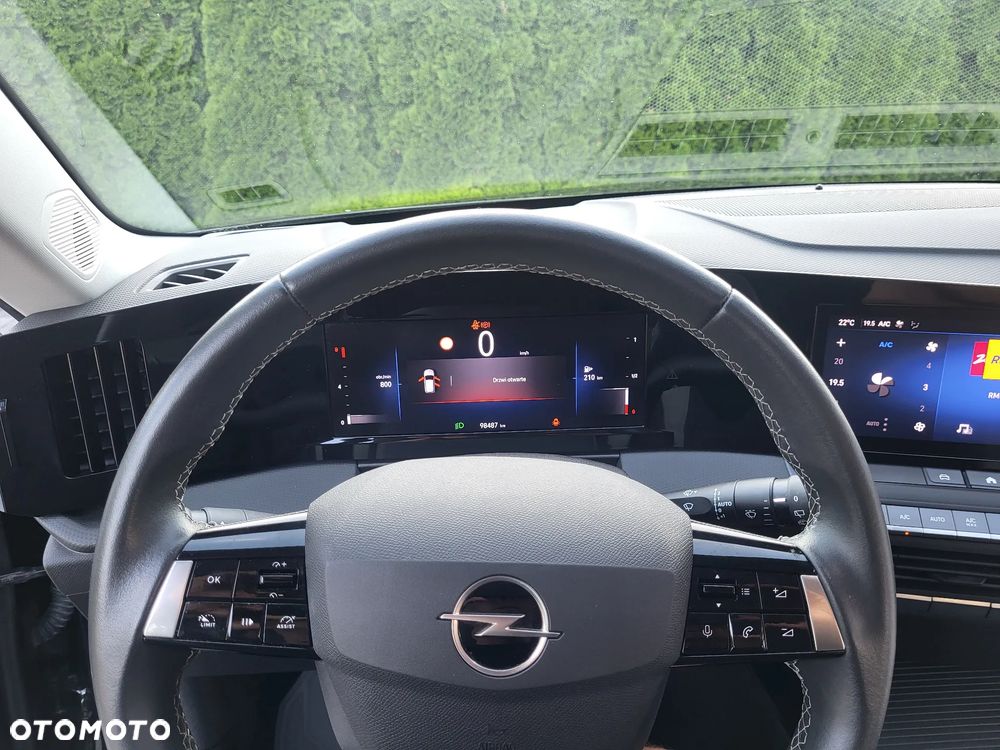 Opel Astra 1.2 Turbo Business Edition - 13