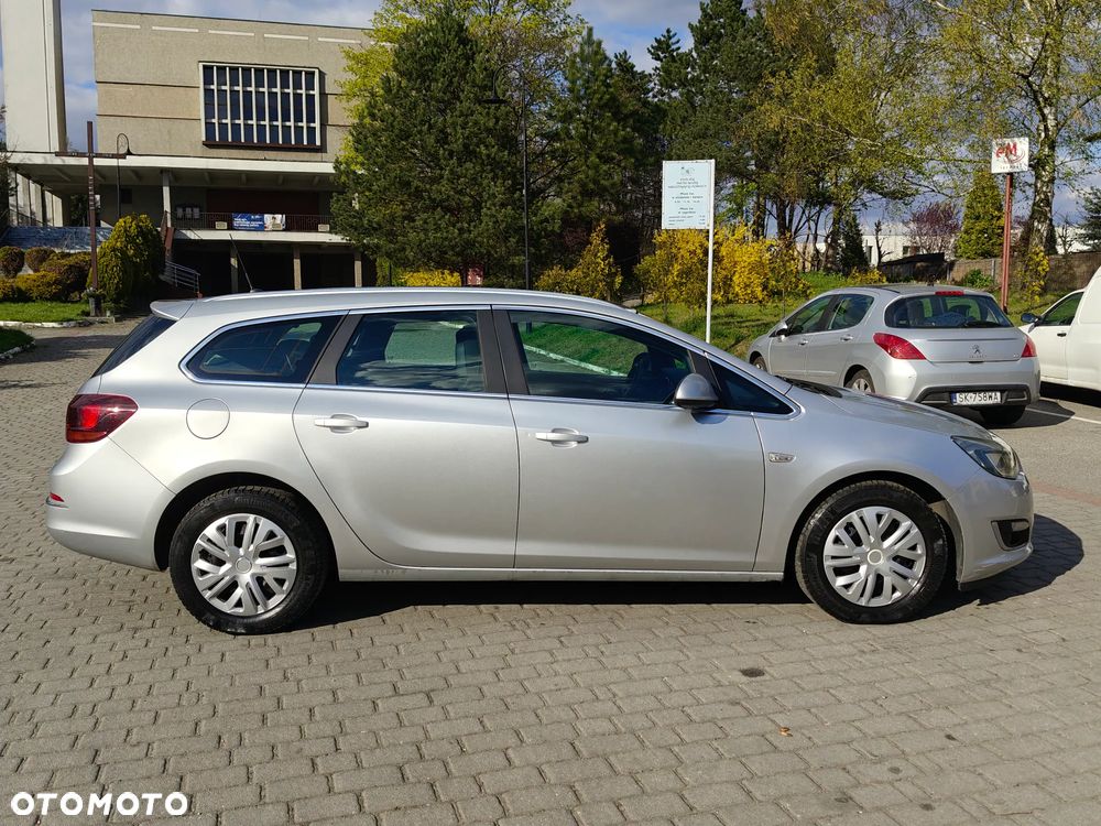 Opel Astra 1.7 CDTI Cosmo - 2