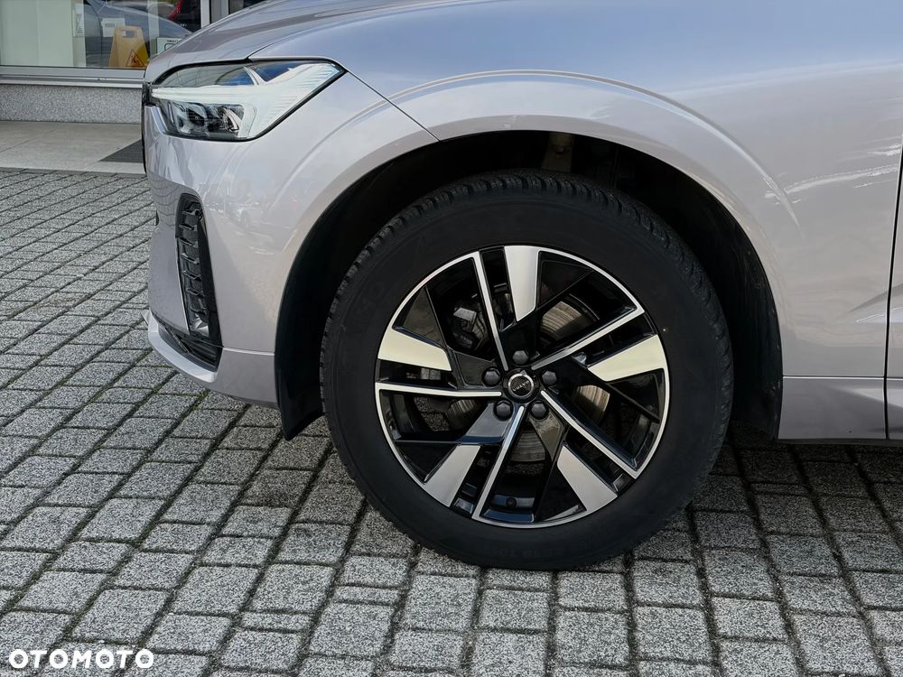 Volvo XC 60 B5 B AWD Plus Dark - 11