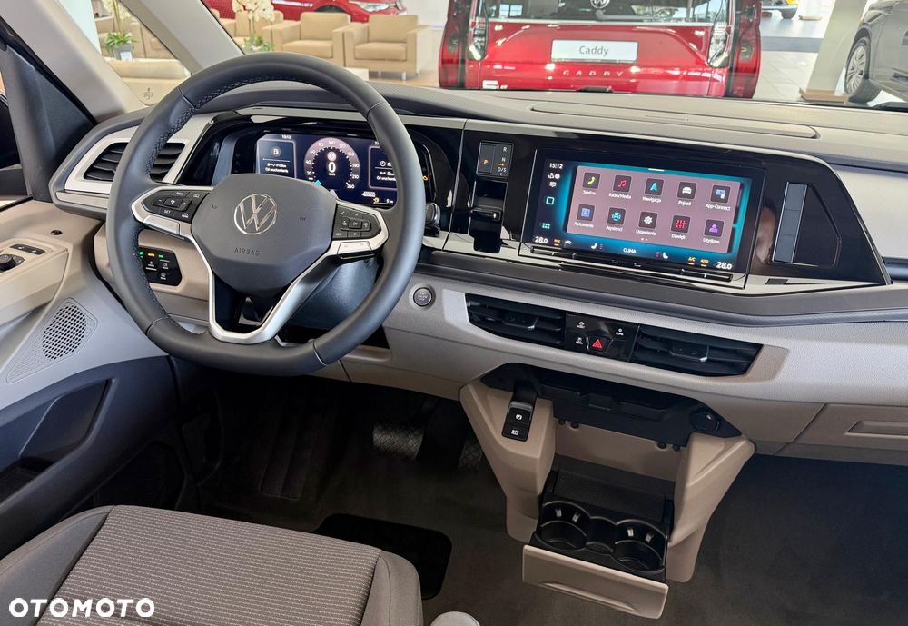 Volkswagen Multivan - 11