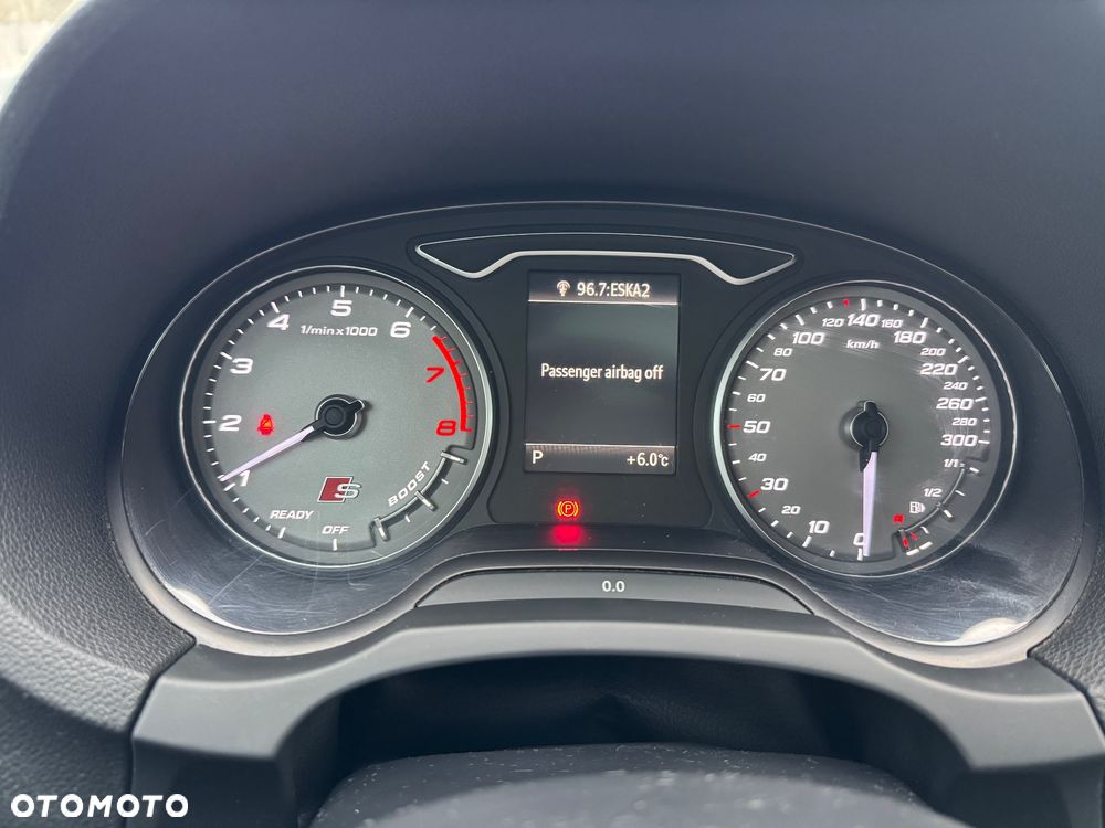 Audi S3 S tronic - 13