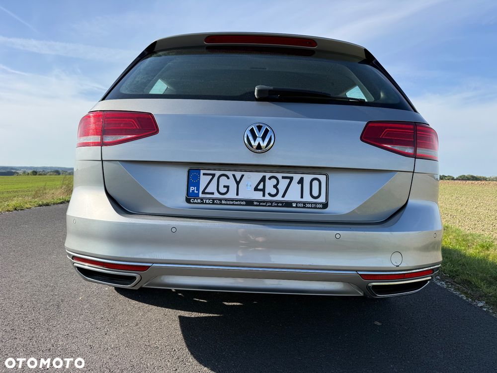 Volkswagen Passat 2.0 TDI SCR (BlueMotion Technology) DSG Comfortline - 16