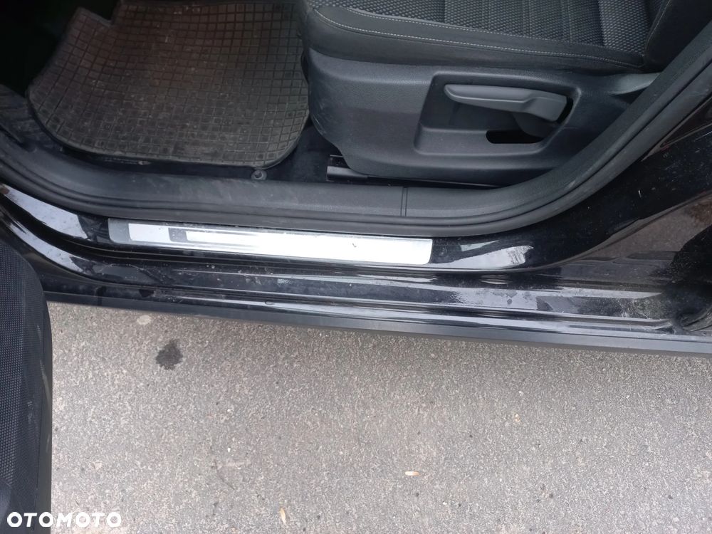 Skoda Octavia 2.0 TSI 4x4 DSG Scout - 10