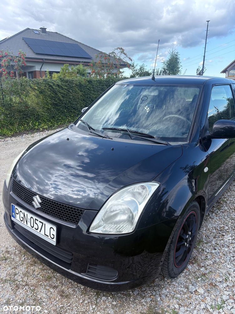 Suzuki Swift - 3