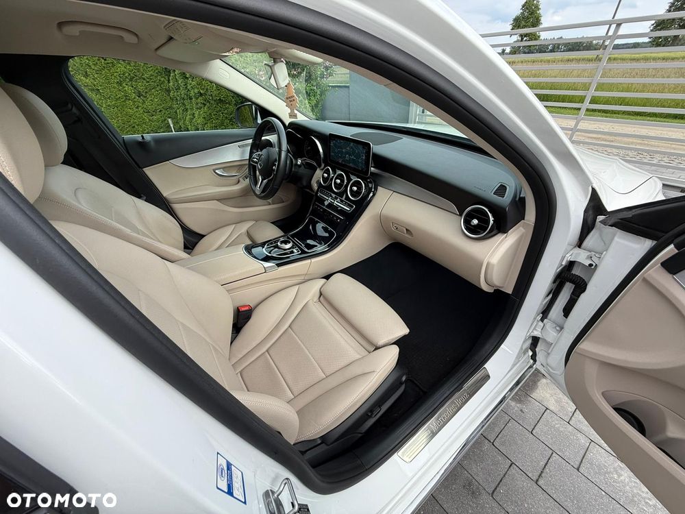 Mercedes-Benz Klasa C 180 d 9G-TRONIC Exclusive - 6