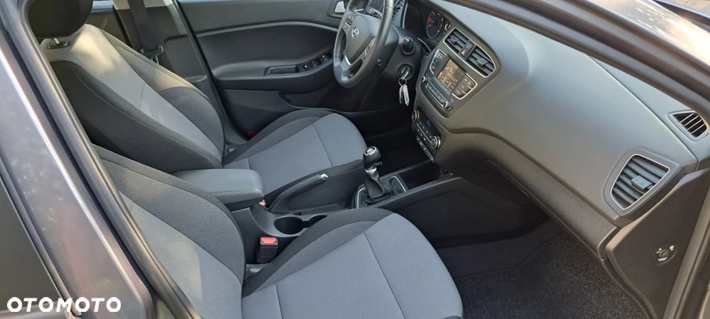 Hyundai i20 1.2 Select - 16