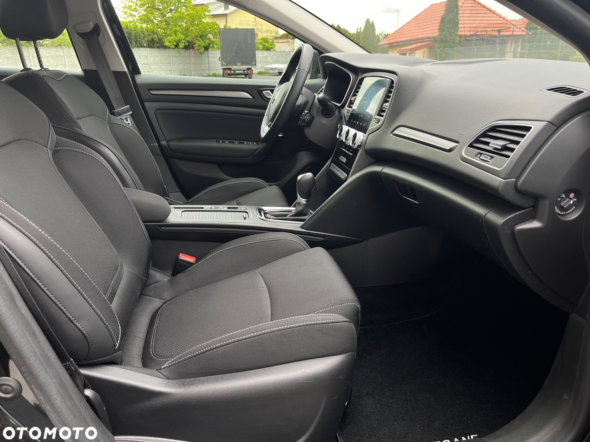 Renault Megane E-TECH Plug-in Hybrid 160 E-Tech engineered - 27