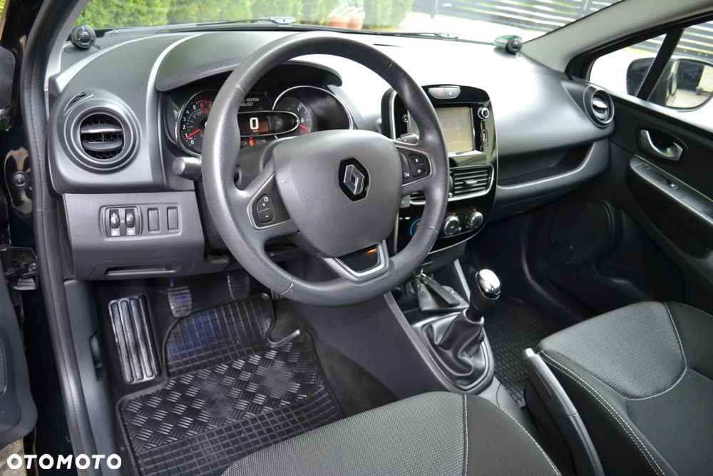 Renault Clio 1.2 16V 75 Limited - 24