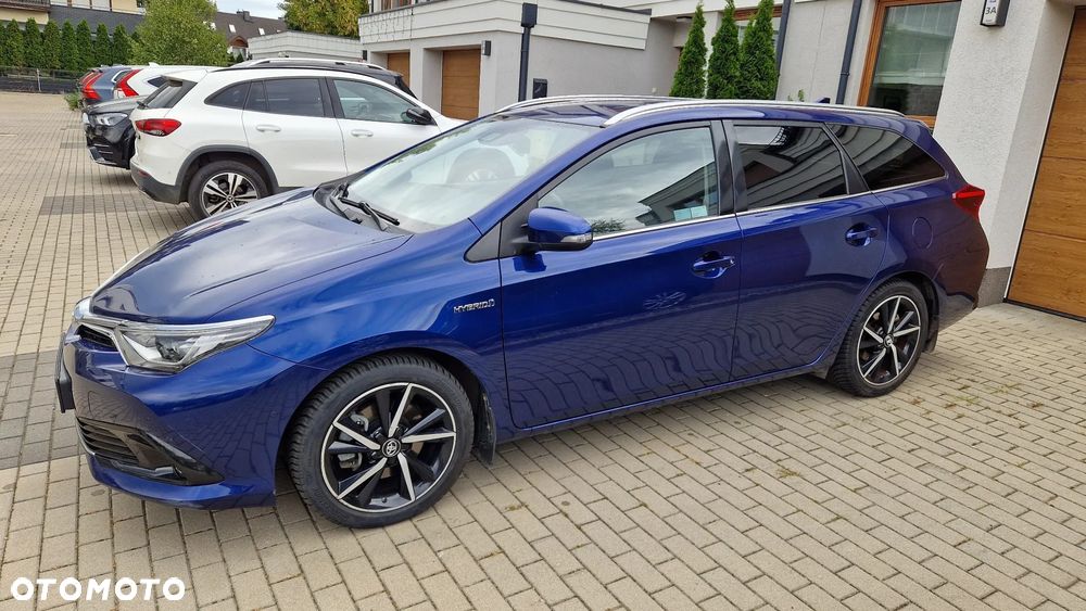 Toyota Auris II (2012-) Hybrid 135 Comfort, 2017
