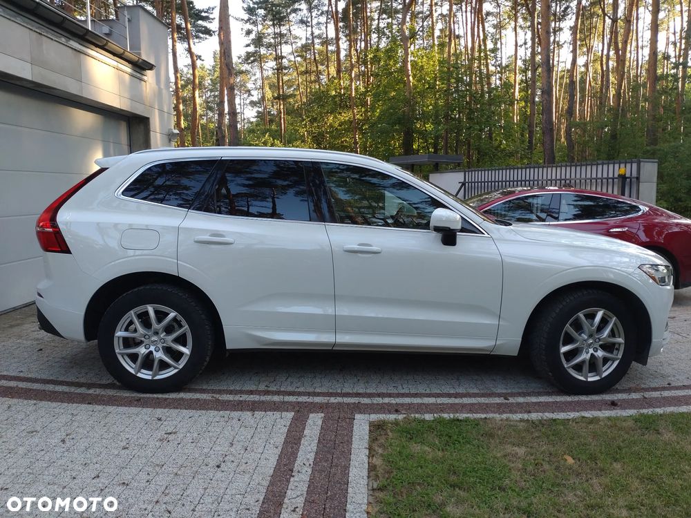 Volvo XC 60 T5 AWD Momentum - 8