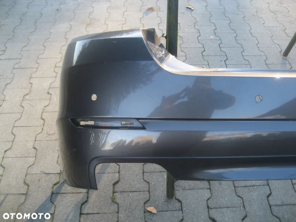 bmw f10 b90 550i 09-13r zderzak tył 4xpdc 5112 7233103 15857711 - 3
