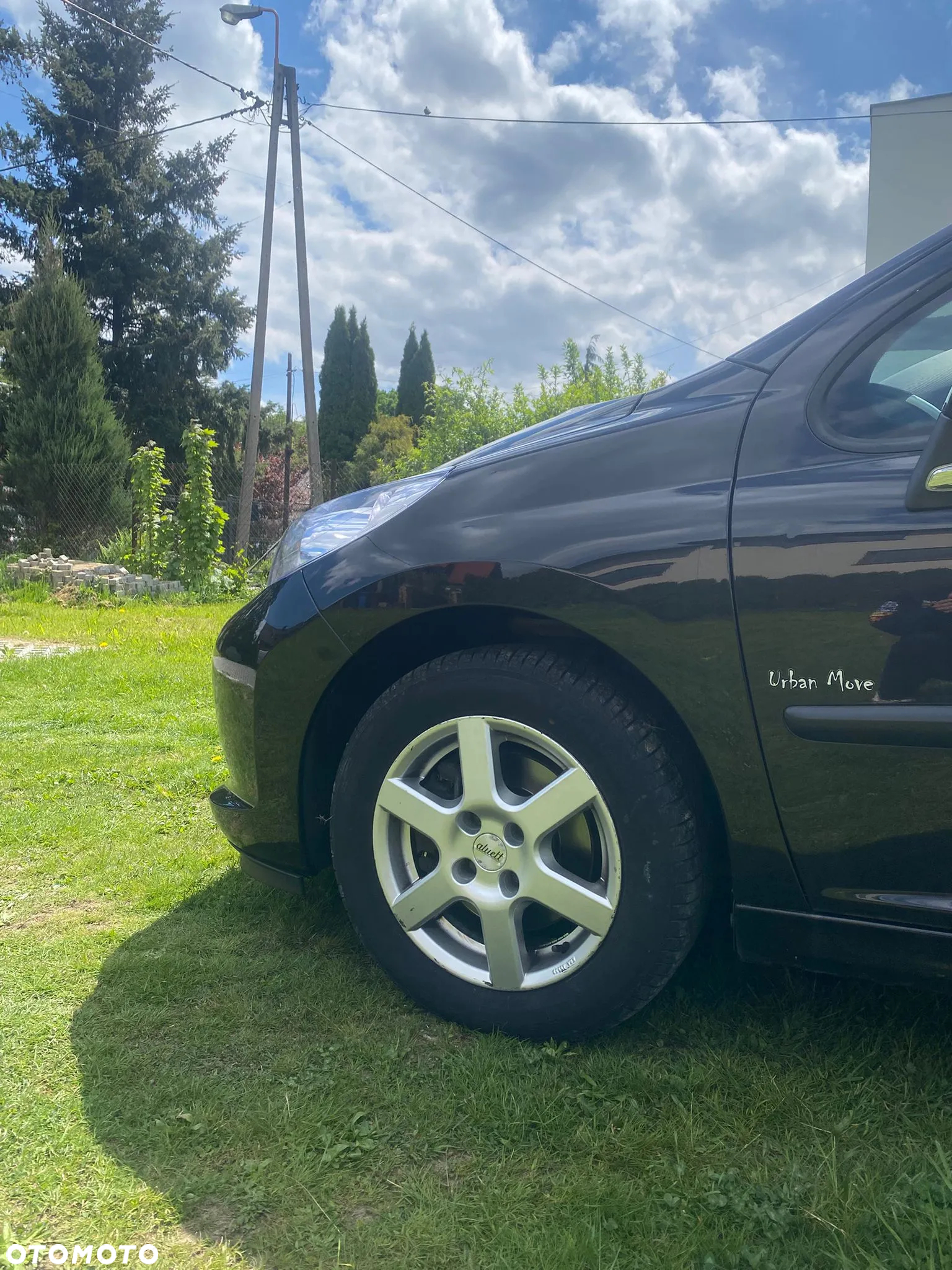 Peugeot 207 1.4 16V Trendy - 3
