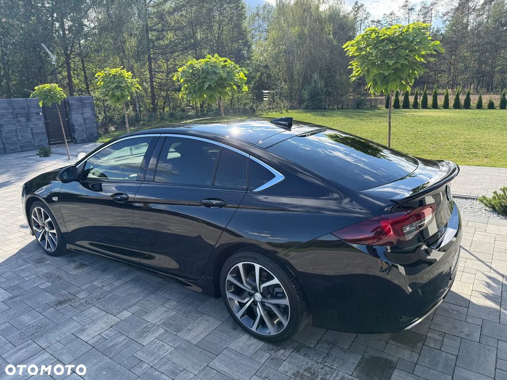 Opel Insignia - 16