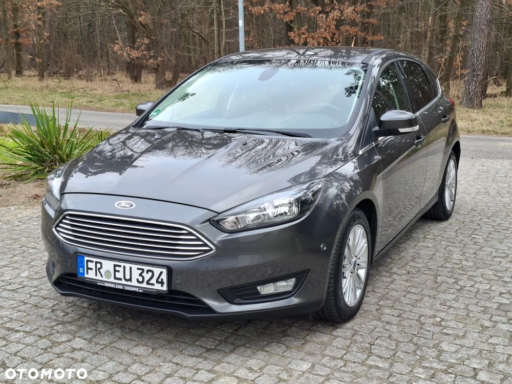 Ford Focus 1.0 EcoBoost Titanium - 5