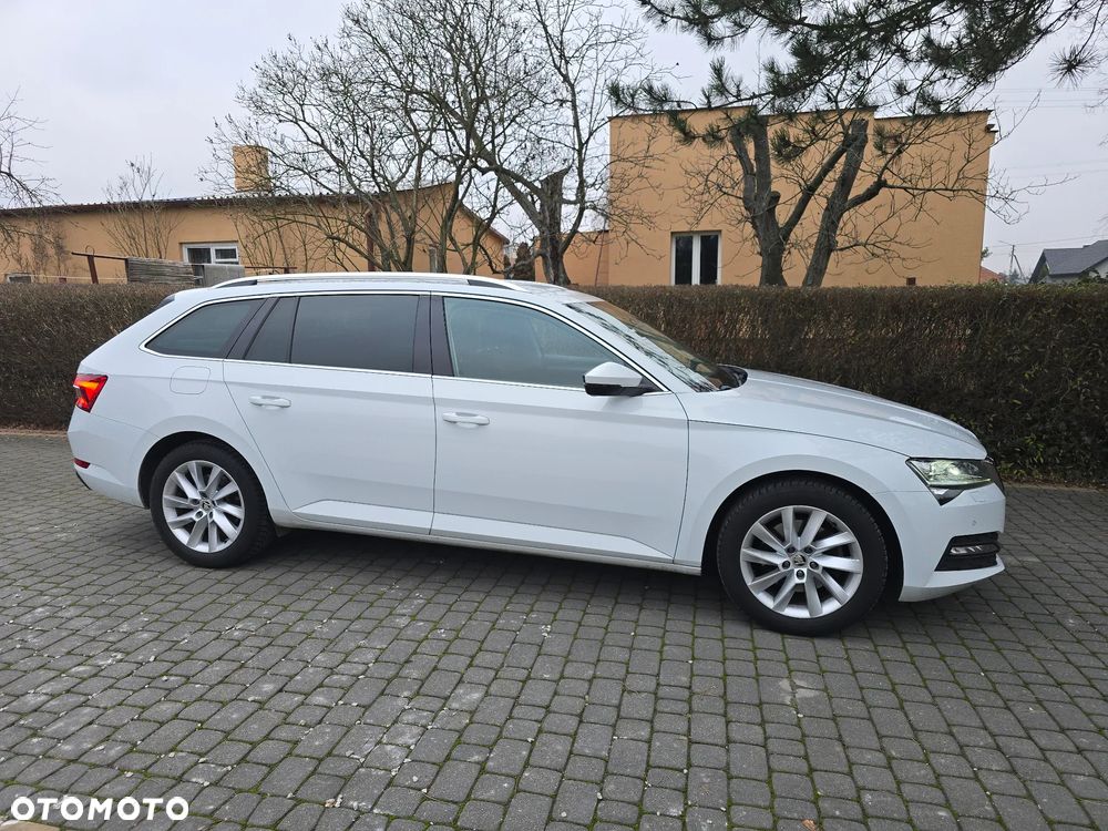 Skoda Superb 1.5 TSI Ambition DSG - 9