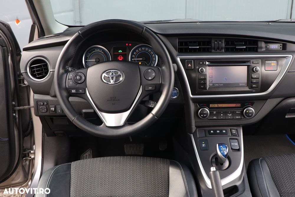 Toyota Auris 1.8 L VVT-i Hybrid Luna - 5